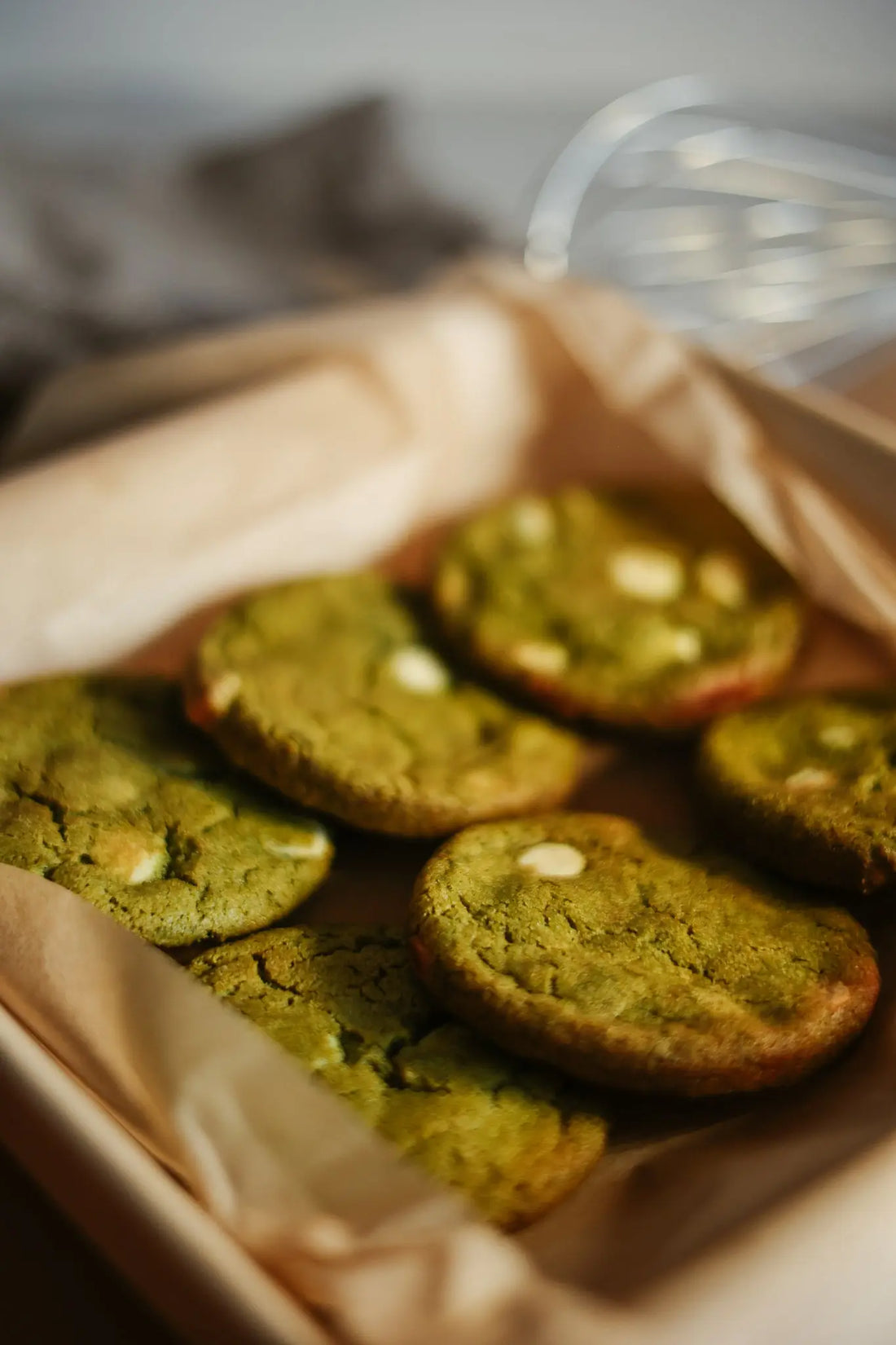 6 × Matcha and Belgian White Chocolate Cookies sancha