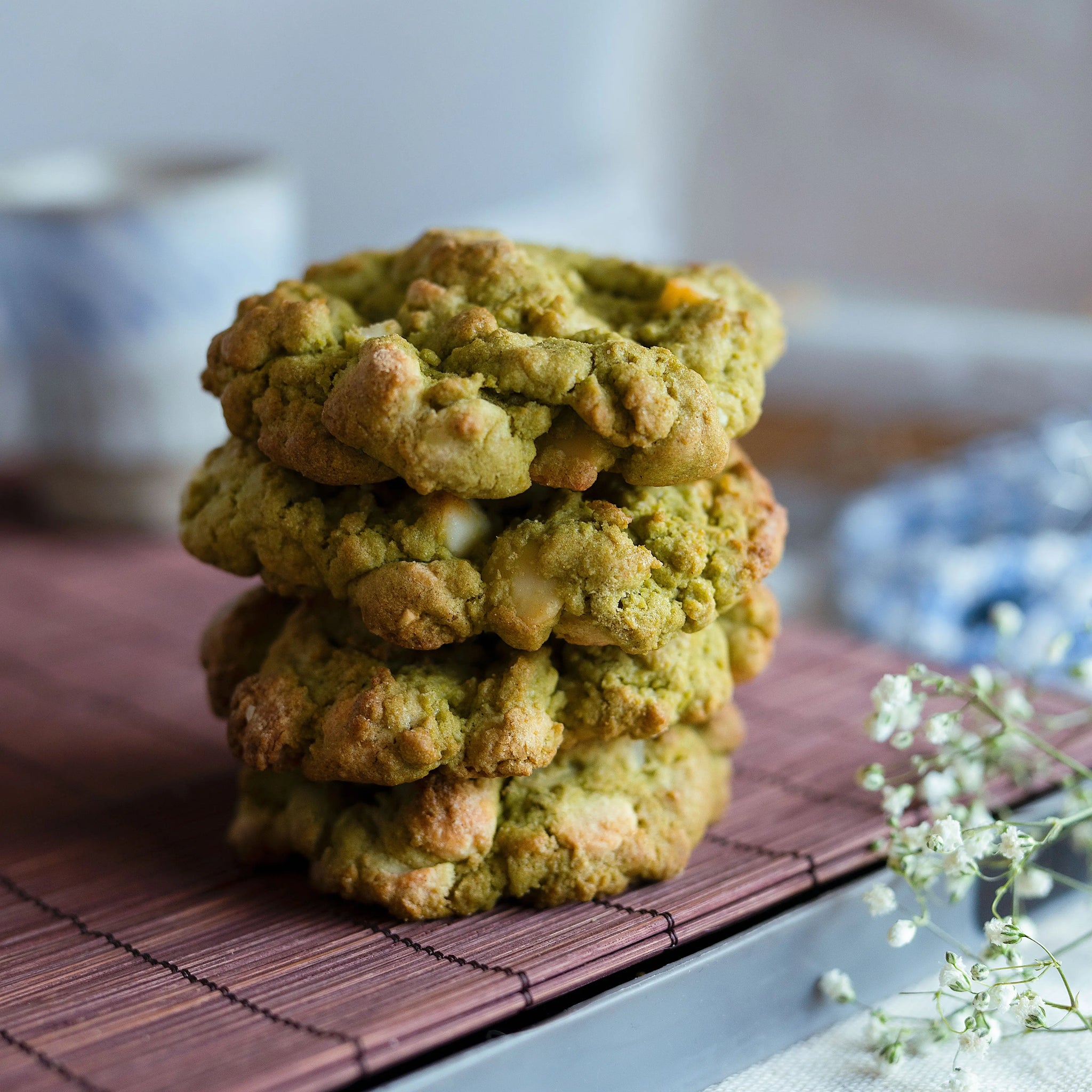 4 × Matcha, Macadamia and Belgian White Chocolate Cookies sancha