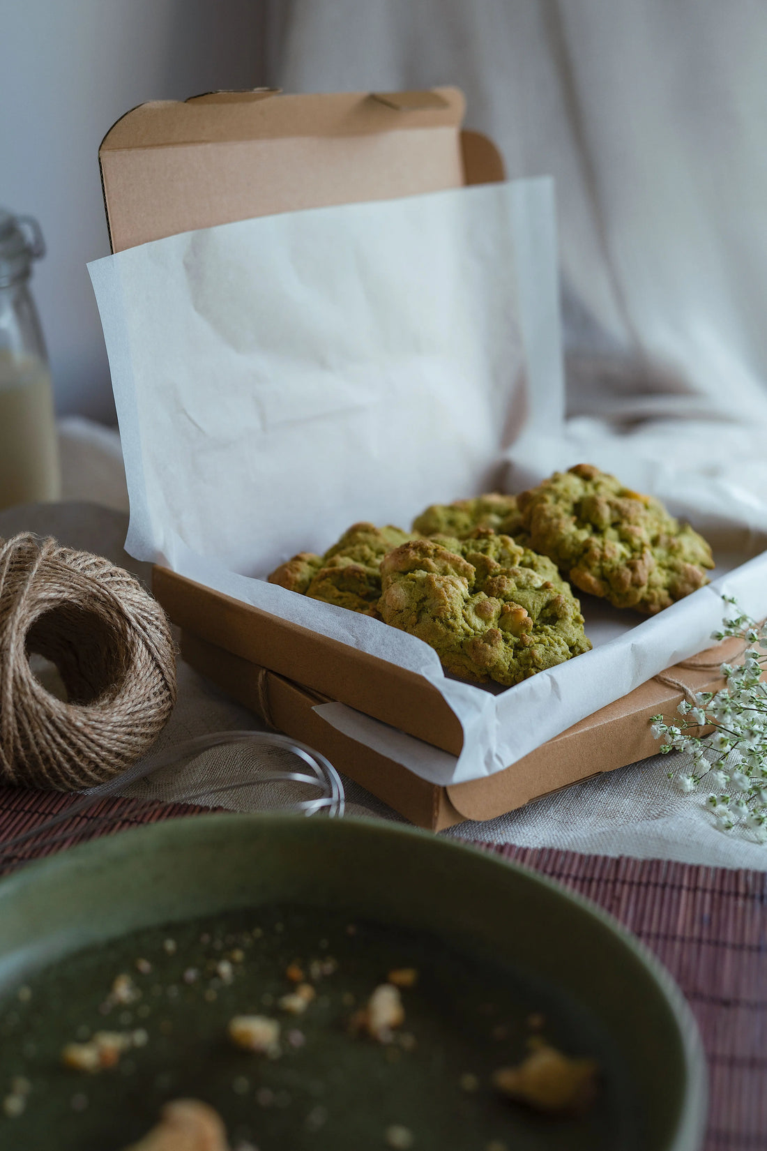4 × Matcha, Macadamia and Belgian White Chocolate Cookies sancha